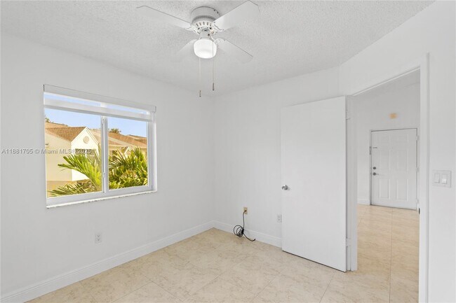 Building Photo - 17580 NW 67th Pl