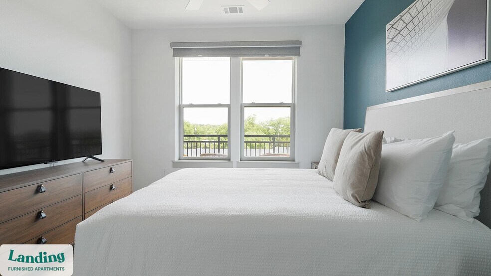 Building Photo - 3706 Goodwin Ave