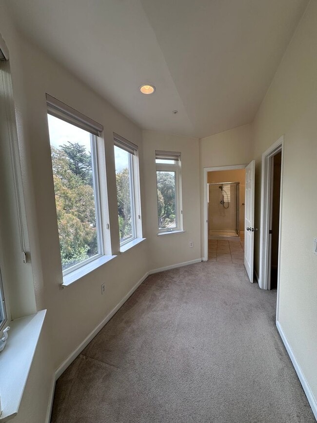 Building Photo - $5,500/month – Spacious Daly City Home for Rent
