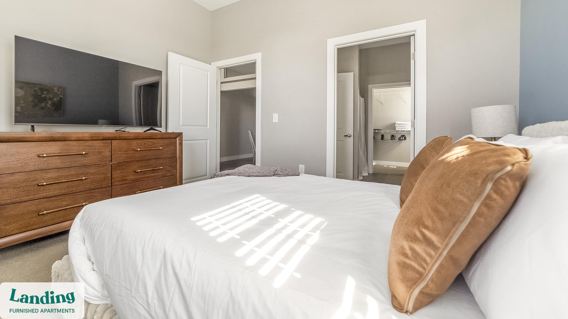 Building Photo - 41 E 9th Ave