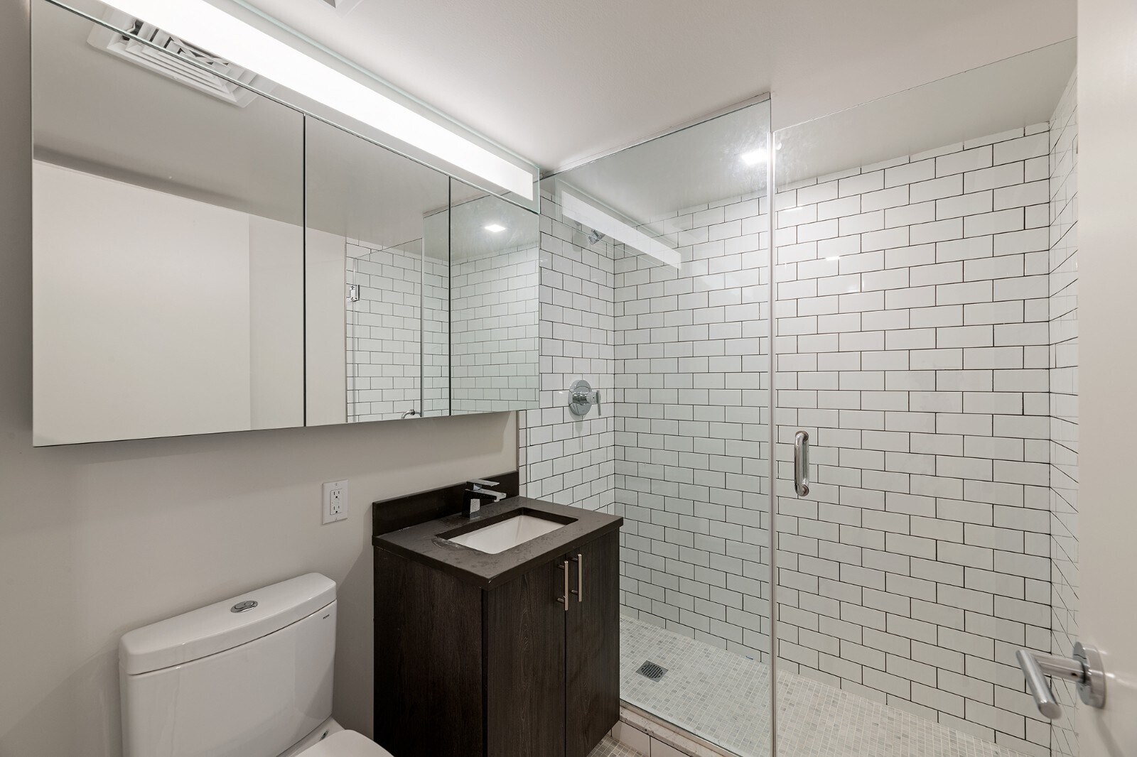 Building Photo - 163 Ludlow St