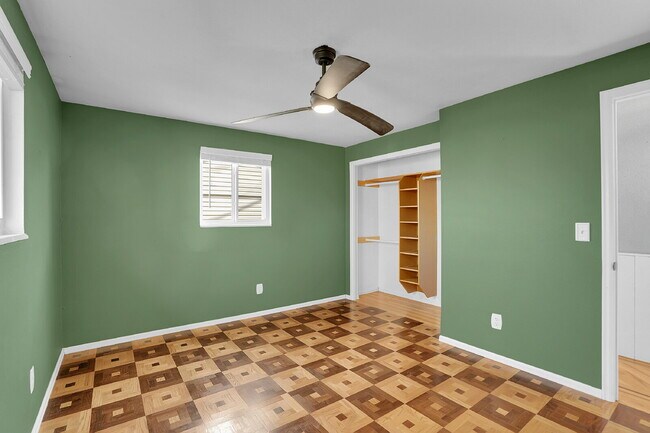 Building Photo - $2,795.00 - $300 OFF First Months' Rent - 5 Bedrooms, 2 Bathrooms, Single Family Home in Broomfie...