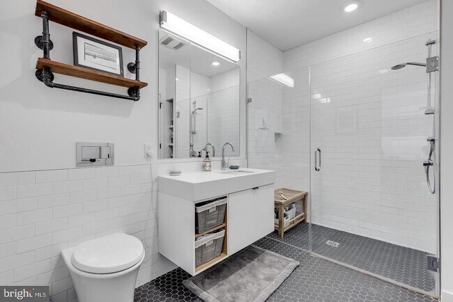 Building Photo - 57 N St NW