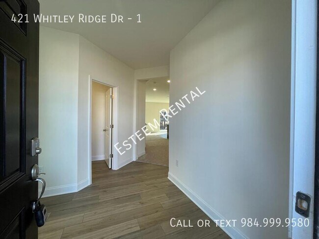 Building Photo - 421 Whitley Rdg Dr