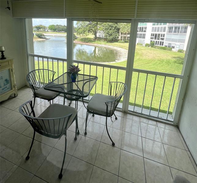 Building Photo - 4801 Martinique Pl