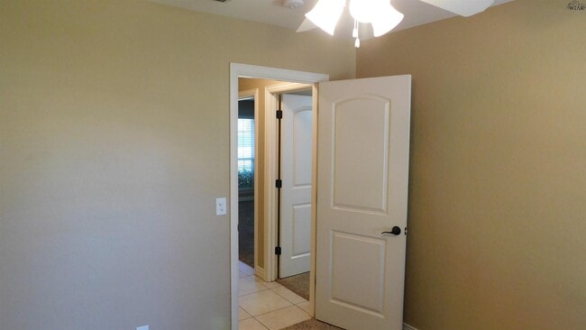 Building Photo - 118 Stonebridge St