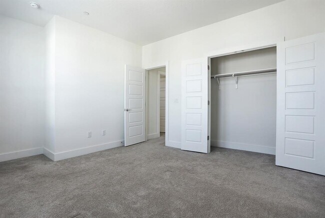 Building Photo - 12301 Maypole Bend