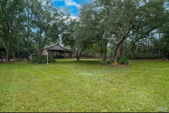 Building Photo - 1911 Tillman Ln