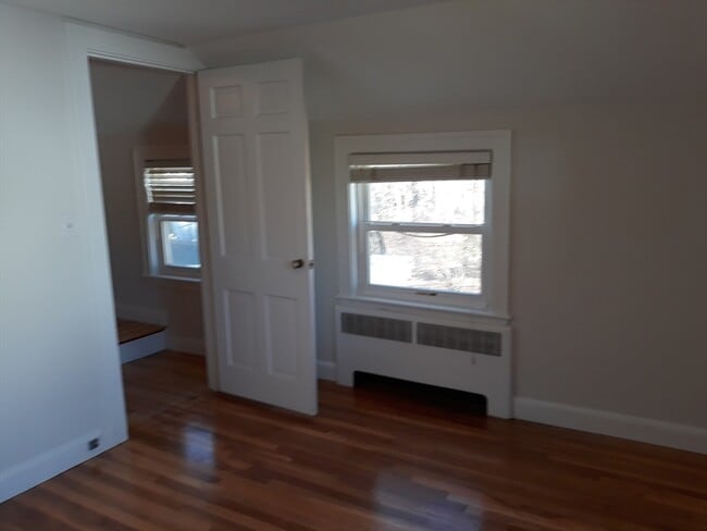 Building Photo - 133 Winslow Rd