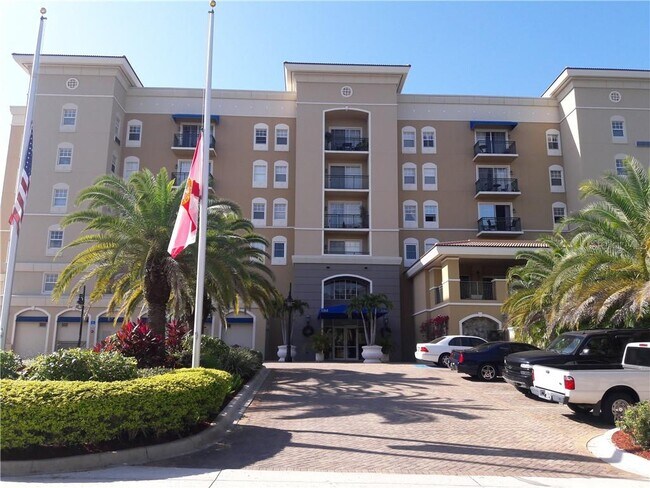 Building Photo - 1064 N Tamiami Trl