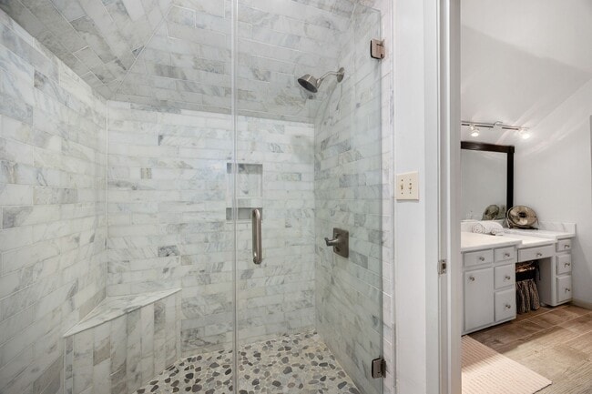 Building Photo - 19823 Sunbridge Ln