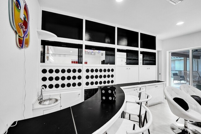 Building Photo - 3681 N 54th Ave