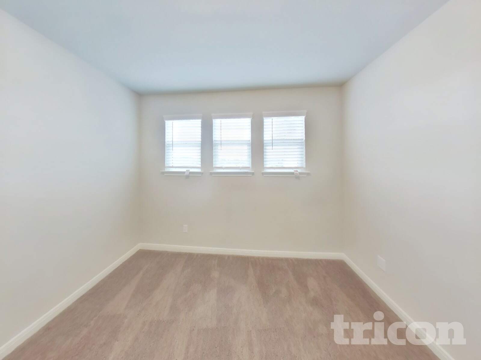 Building Photo - 5820 Zoey Wy