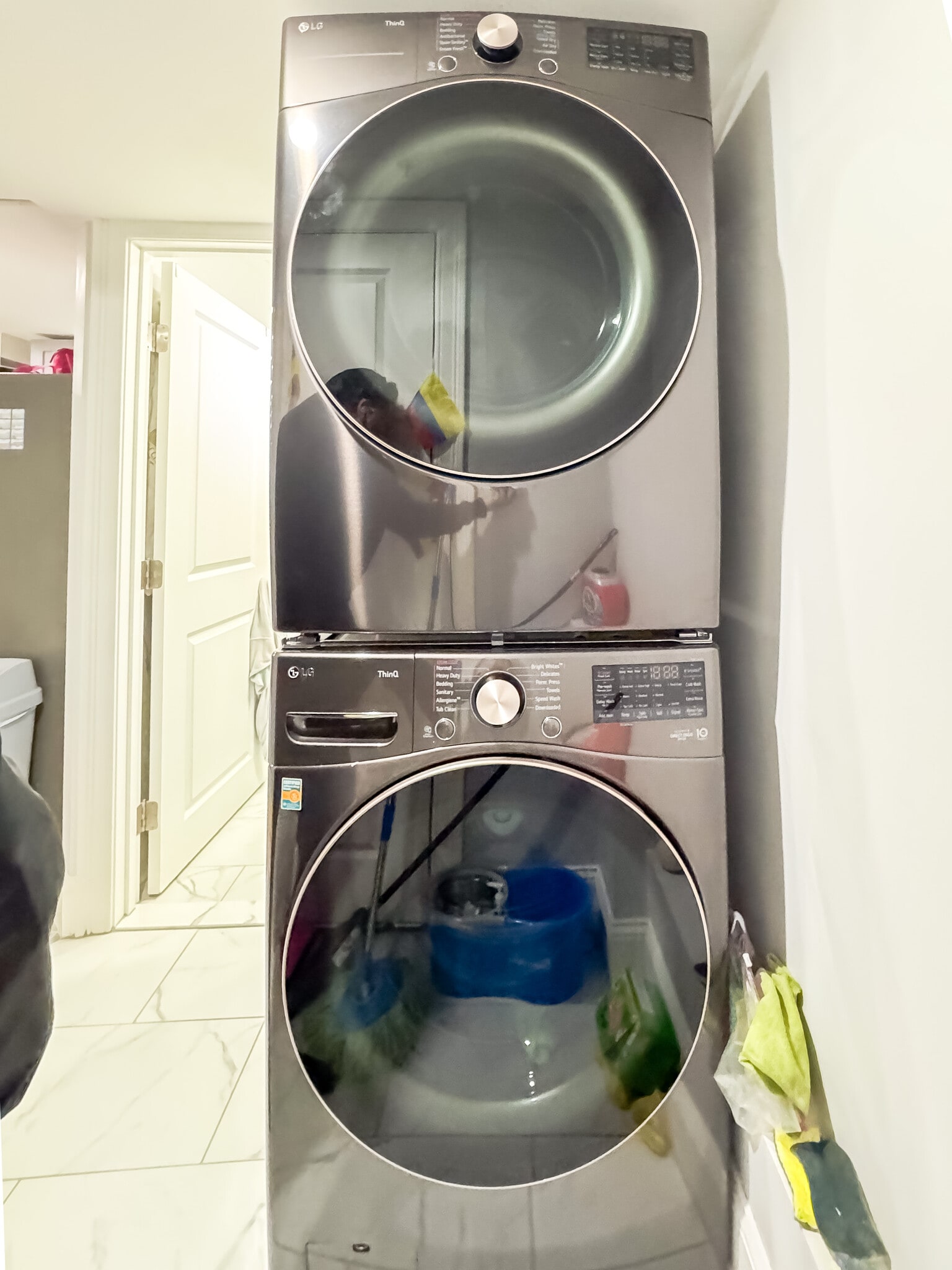 Building Photo - 62 Hecla St