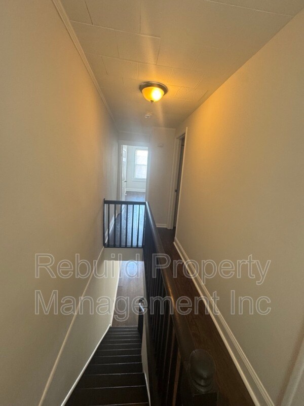 Building Photo - 5 S Conkling St