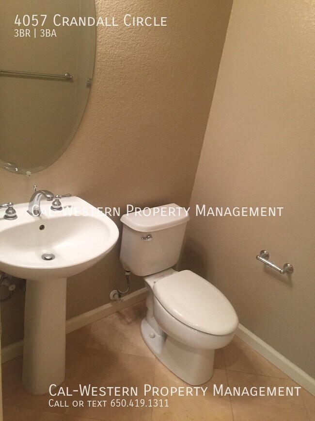 Building Photo - 4057 Crandall Cir