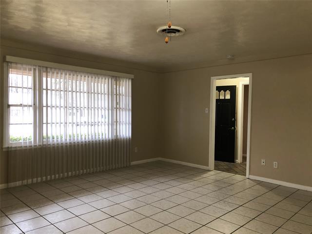 Building Photo - 3513 Wosley Dr