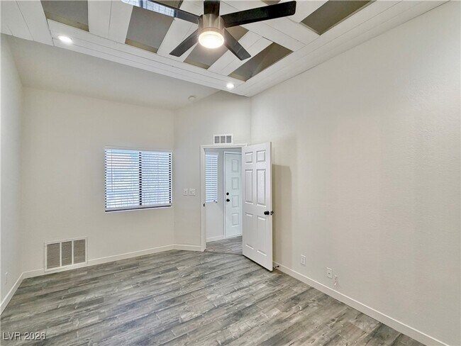 Building Photo - 3681 Melonies Dr