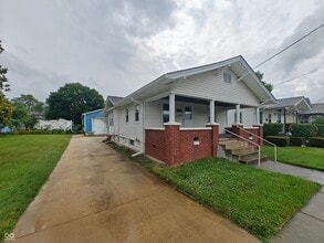 Building Photo - 1110 Meridian St