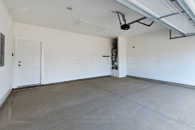 Building Photo - Brand New 4 Bed 2 Bath Home in Foley