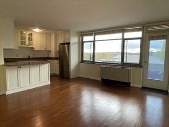 Primary Photo - 125 Trapelo Rd