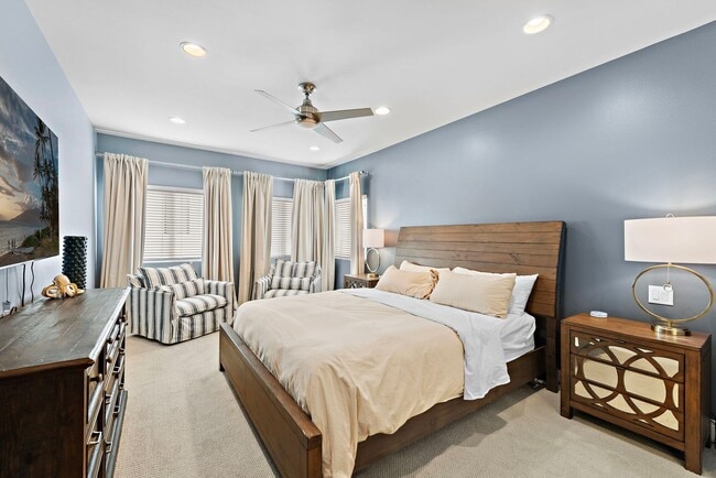 Building Photo - Vacation Rental on Balboa Peninsula