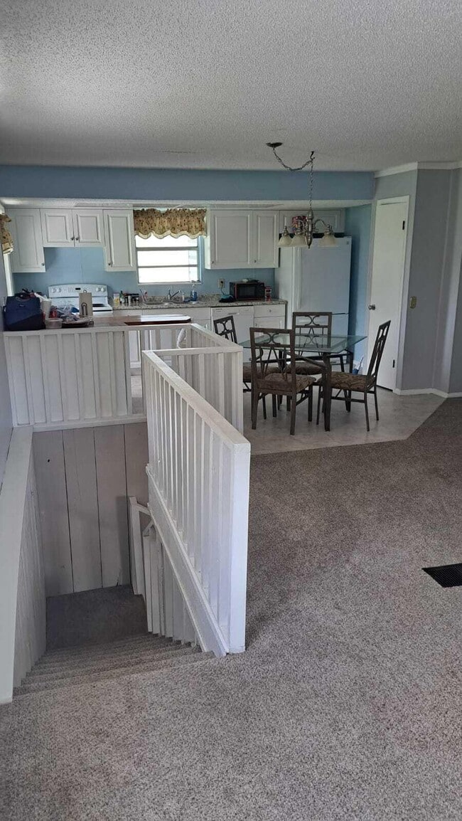 Building Photo - 6275 US-441