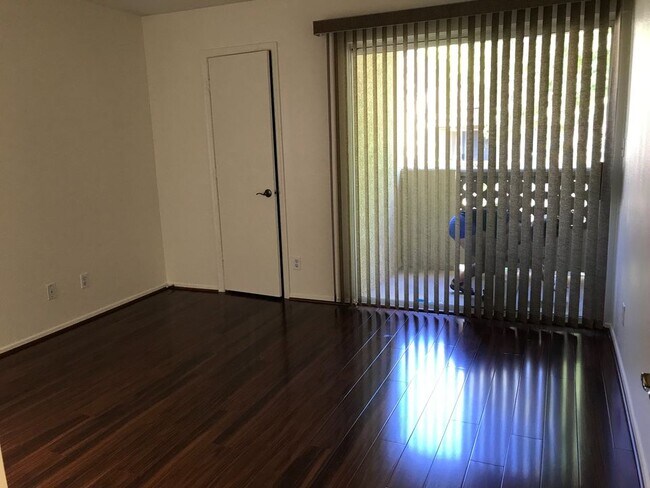 2nd Bedroom + Balcony Patio - 1880 E Morten Ave