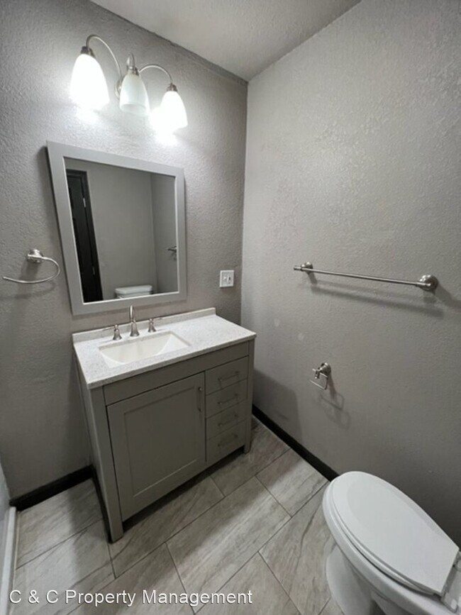 Building Photo - 1 br, 1 bath House - 224 N. Maple Ave