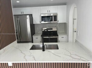Building Photo - 7165 NW 186th St