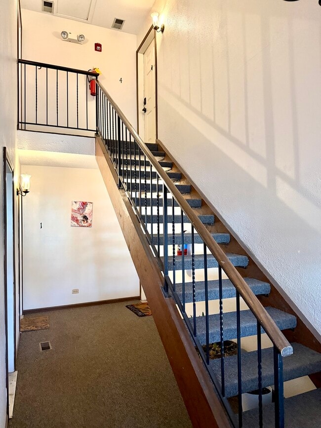 Building Photo - 1212 Williamsport Dr