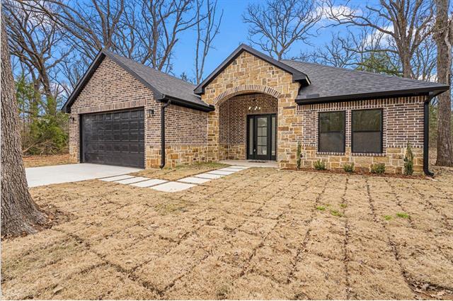 Building Photo - 122 Quail Run Dr