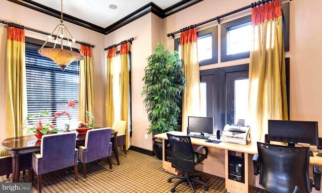 Building Photo - 11329 Aristotle Dr