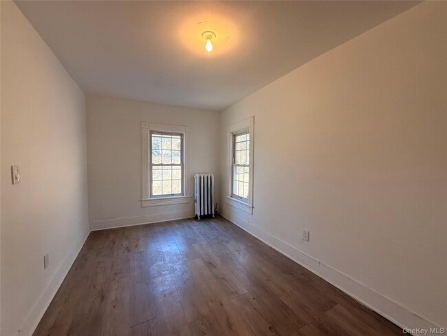 Building Photo - 146 NY-284