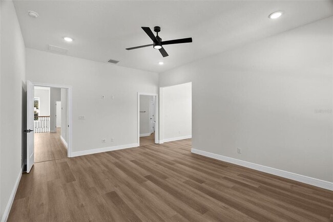 Building Photo - 4009 W Euclid Ave