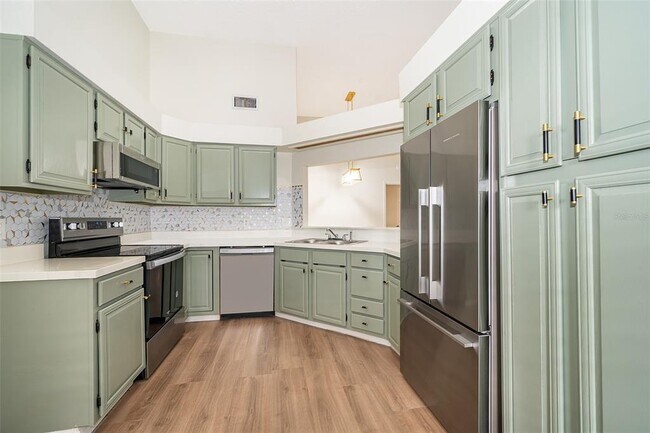 Building Photo - 1232 St Tropez Cir