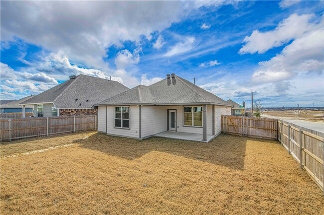 Building Photo - 6101 Pocono Dr