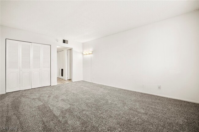 Building Photo - 3930 University Center Dr