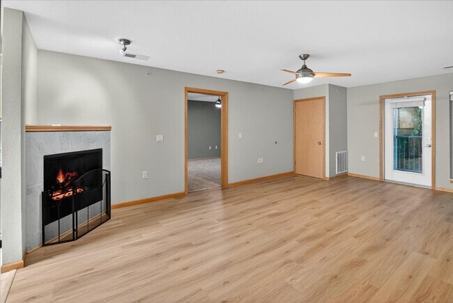 Building Photo - 8206 Starr Grass Dr