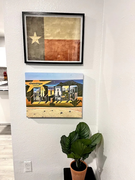 Building Photo - 3025 E Missouri Ave