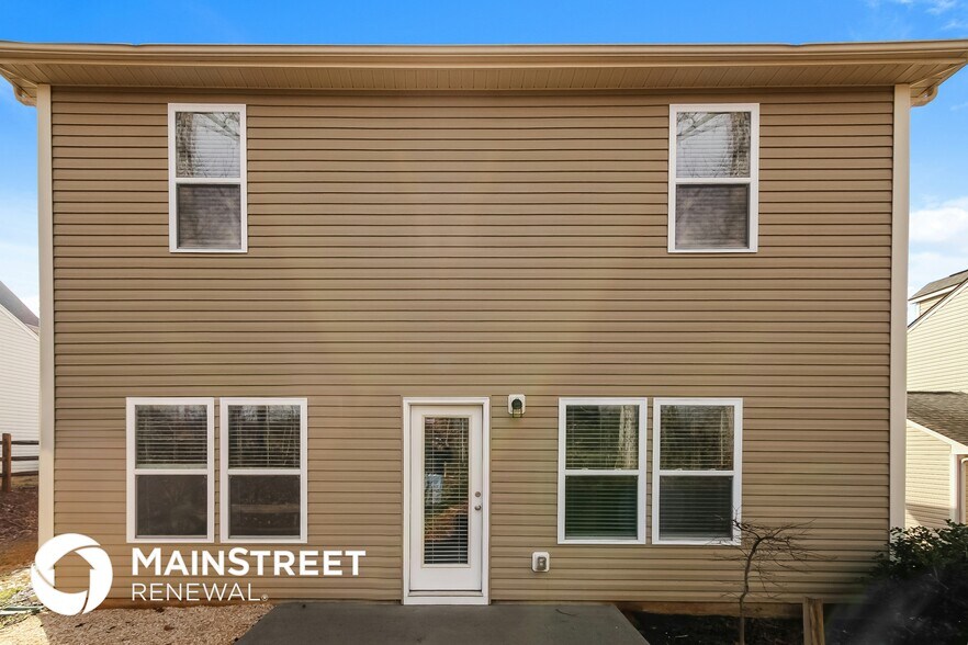 Building Photo - 118 W Cavendish Dr