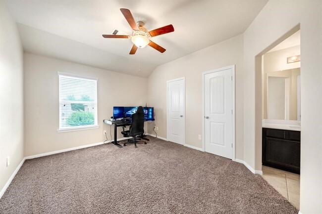 Building Photo - 20230 Galena Falls Dr