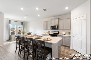 Building Photo - 6847 Alaskan Wy.