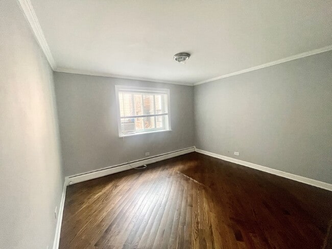 Building Photo - 7306 N Winchester Ave