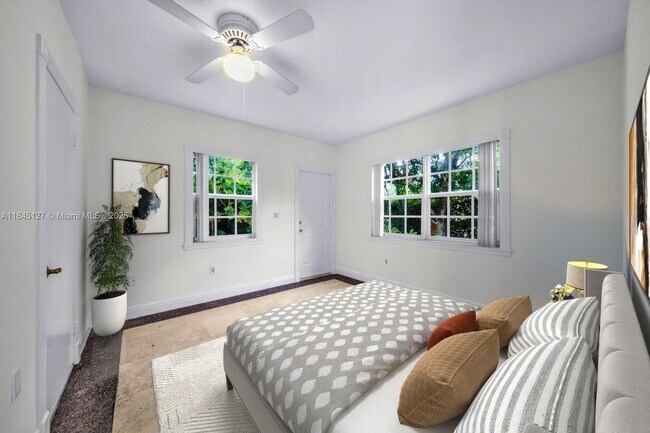 Building Photo - 7100 SW 56th St