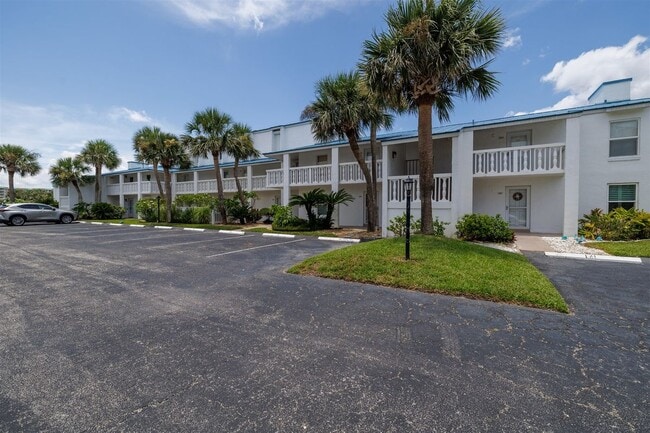Building Photo - 4590 S Atlantic Ave