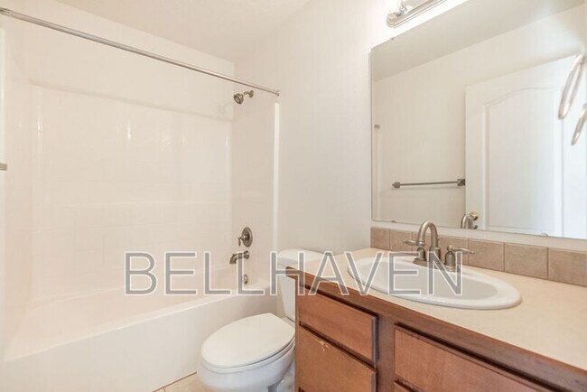 Building Photo - 9626 W Rustica Dr