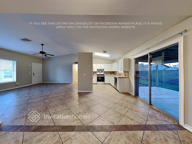 Building Photo - 6439 E Albany St