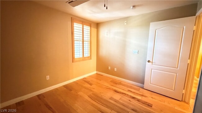 Building Photo - 2325 Windmill Pkwy