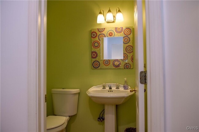 Building Photo - 1916 W Lake Rd